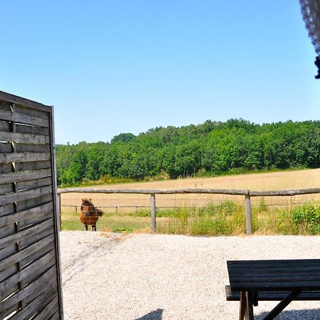 Vila La Ferme Couderc Castelnaud-de-Gratecambe Exteriér fotografie