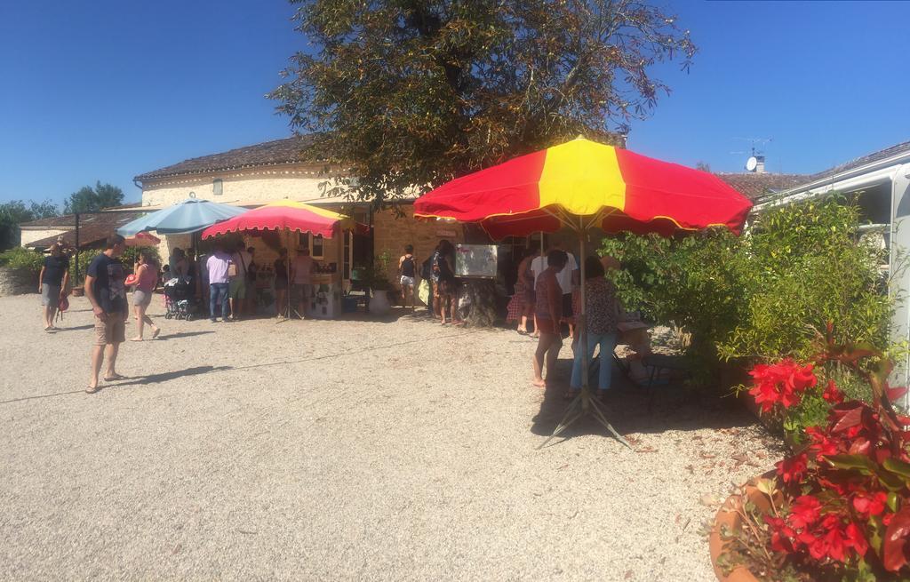 Vila La Ferme Couderc Castelnaud-de-Gratecambe Exteriér fotografie